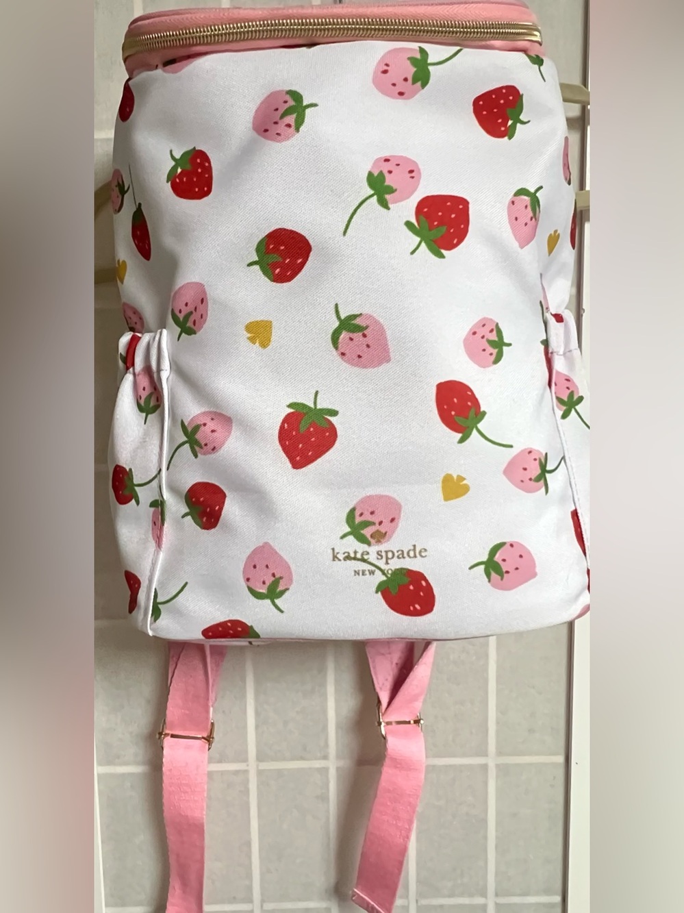 Kate Spade Strawberry Backpack Cooler Bag Insulated Pink White NWT